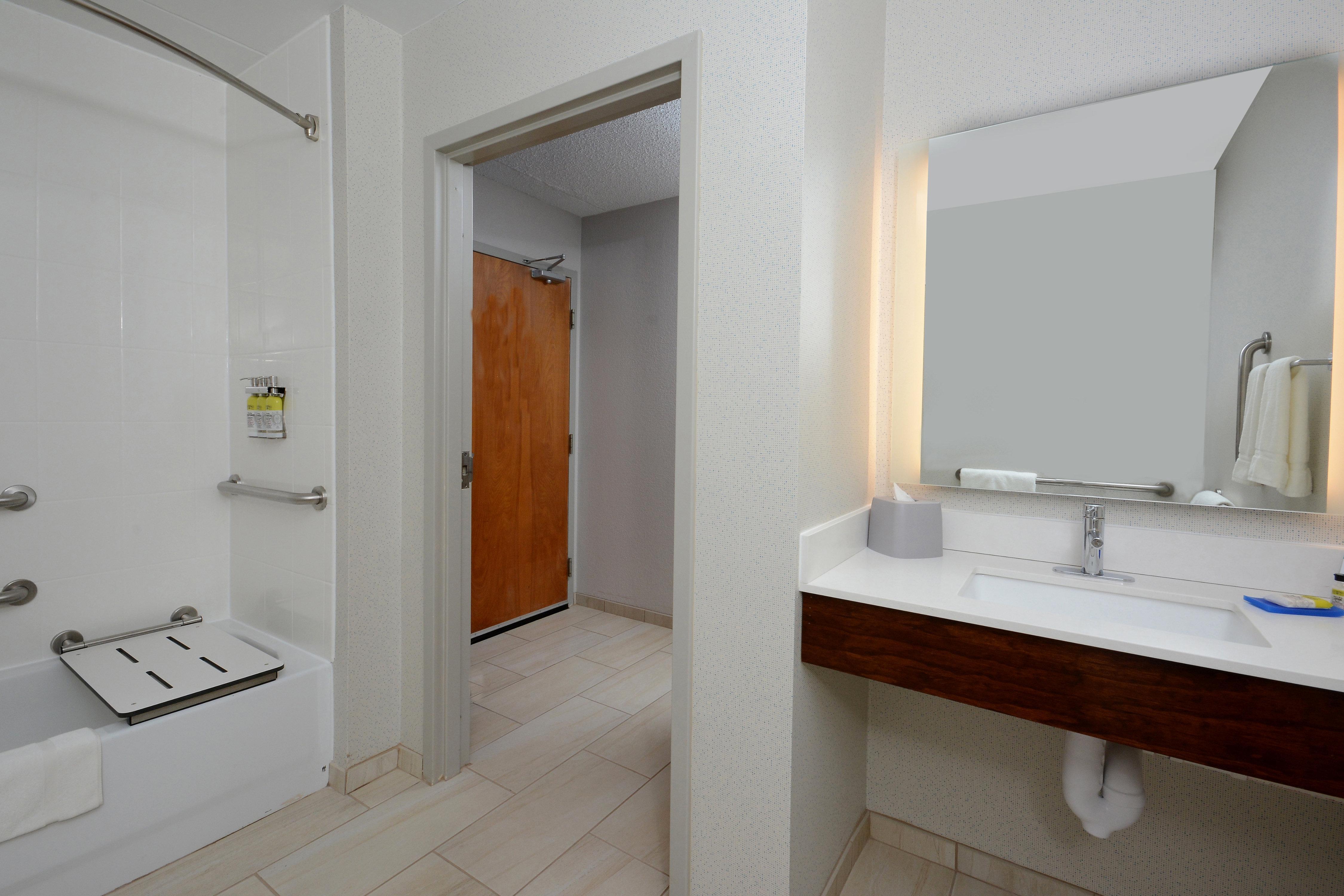 Holiday Inn Express Danville By Ihg Esterno foto