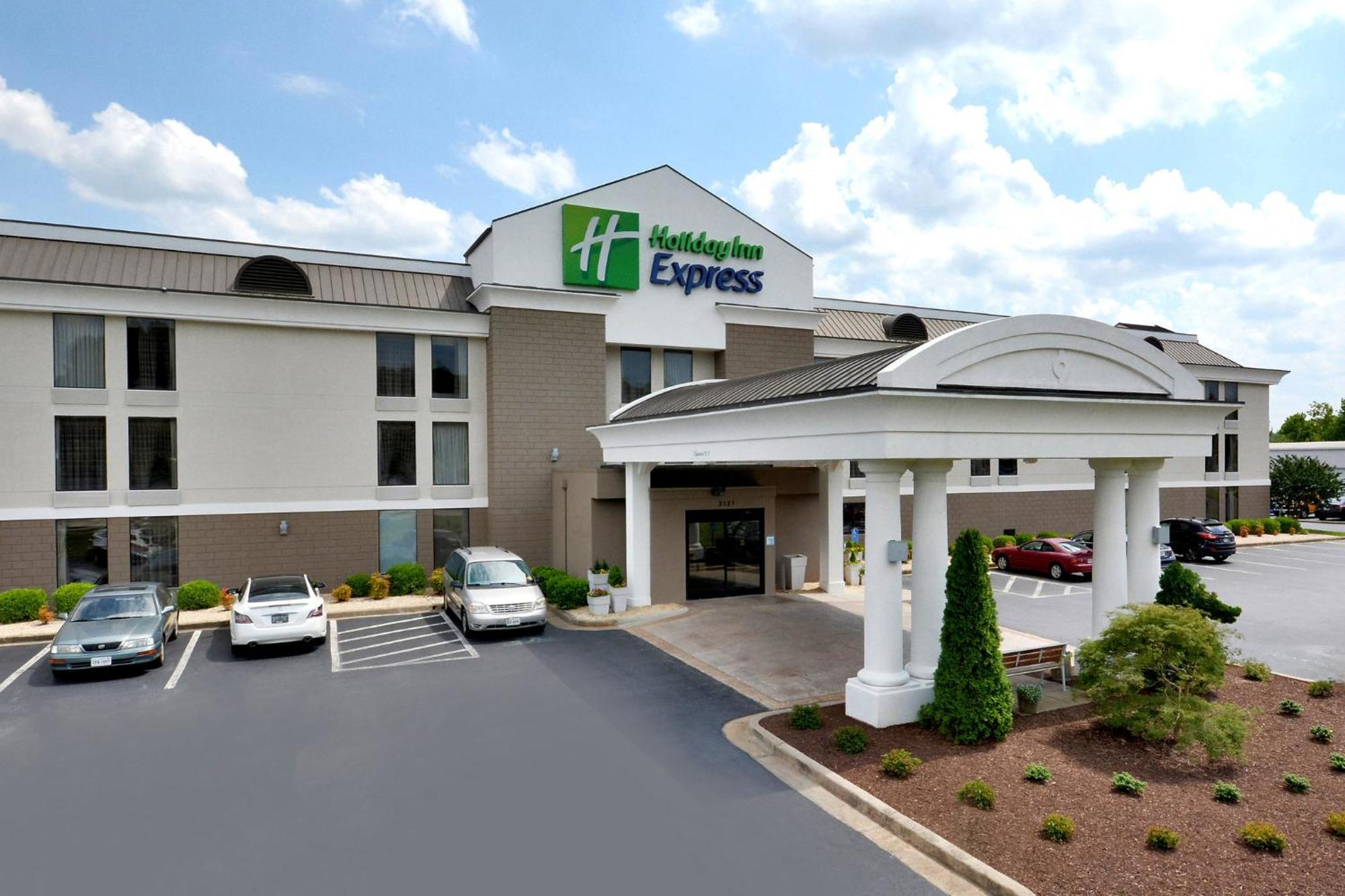 Holiday Inn Express Danville By Ihg Esterno foto