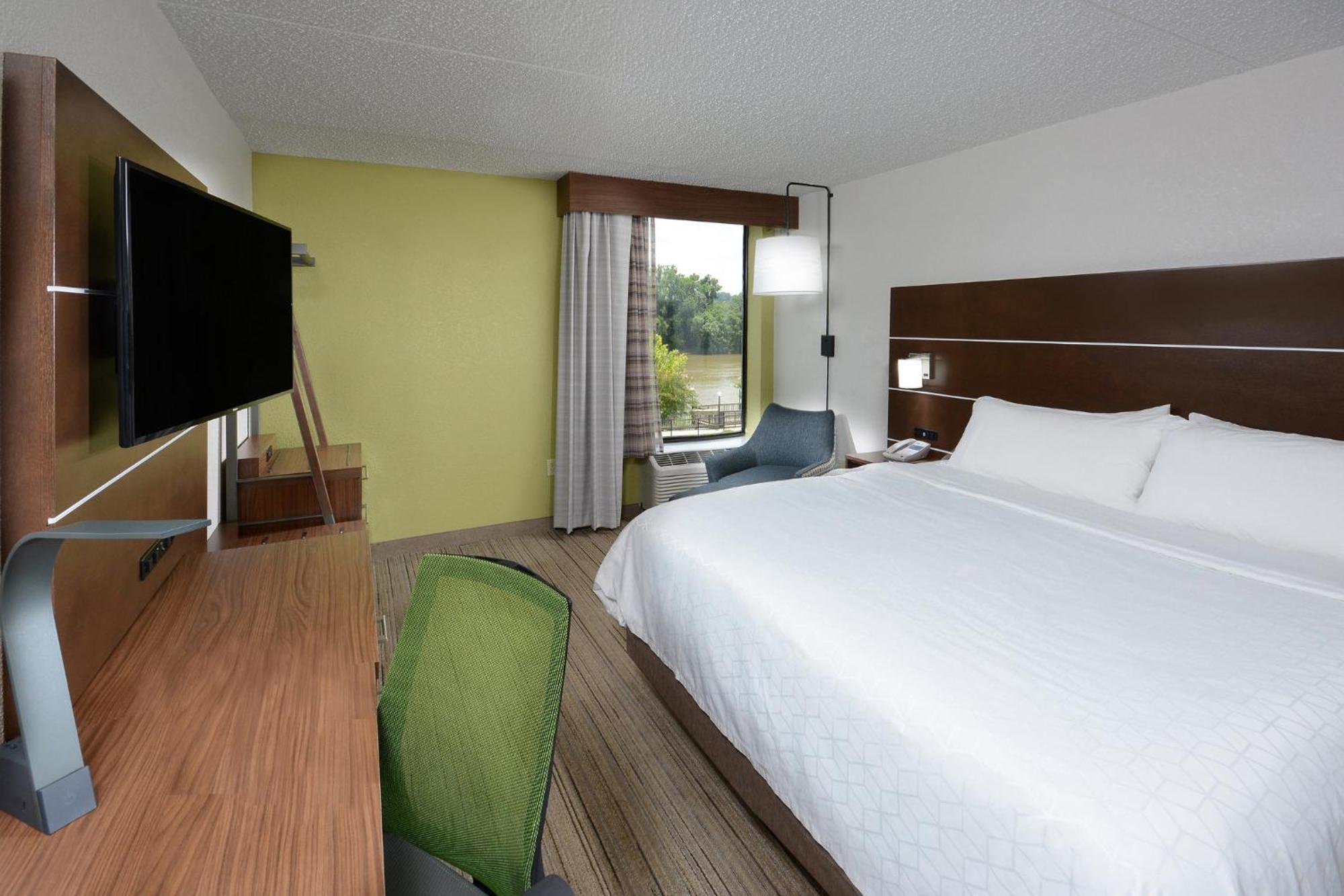 Holiday Inn Express Danville By Ihg Esterno foto