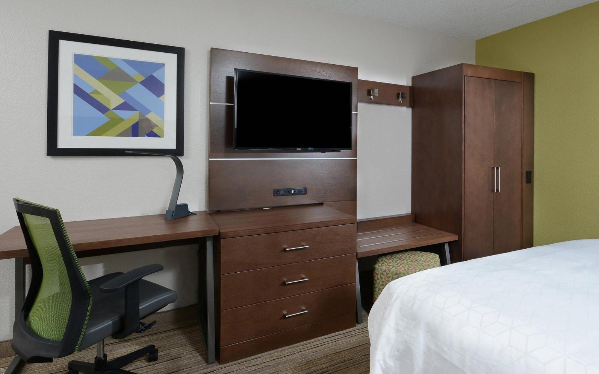 Holiday Inn Express Danville By Ihg Esterno foto